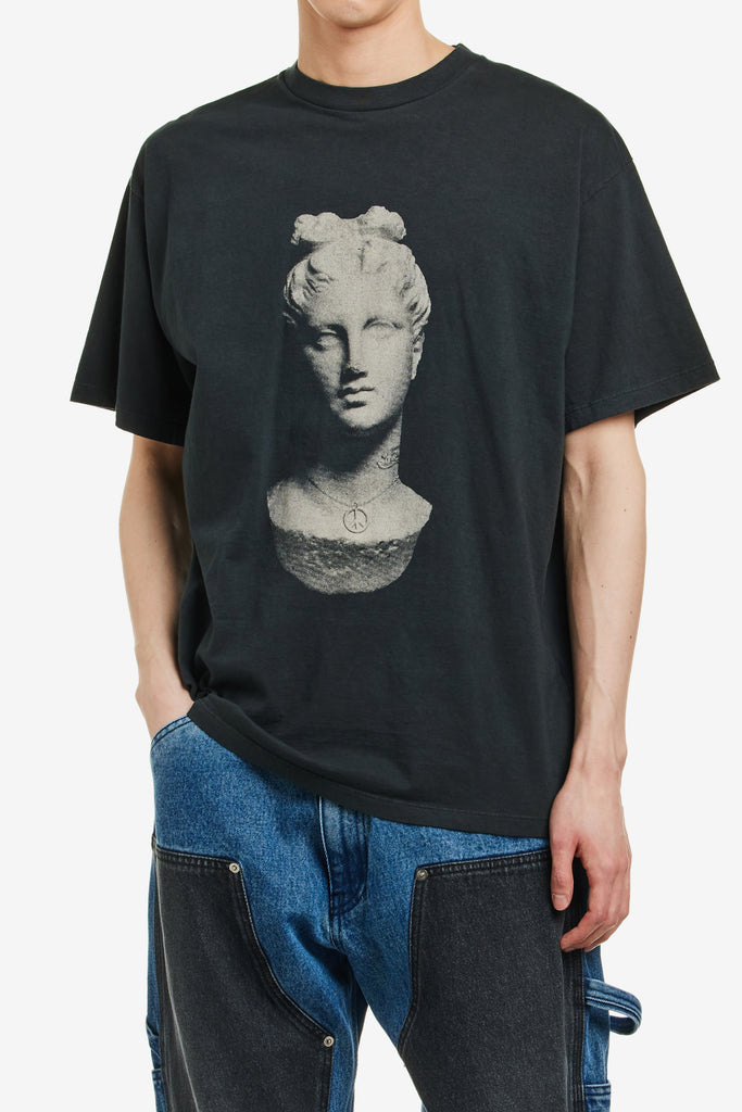 AGED STATUE SS TEE - WORKSOUT WORLDWIDE