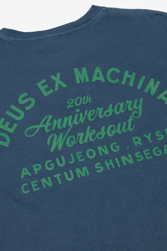 DEUS X WORKSOUT 20TH CLASSIC TEE - WORKSOUT WORLDWIDE