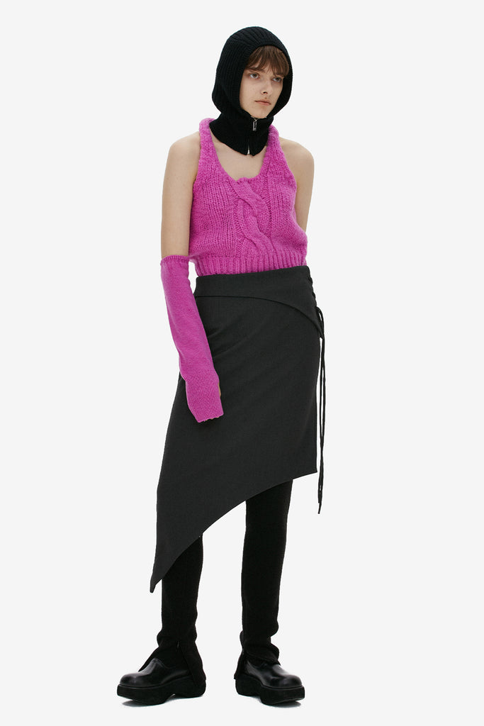 GLOVES & CHUNKY HALTER KNIT TOP - WORKSOUT WORLDWIDE