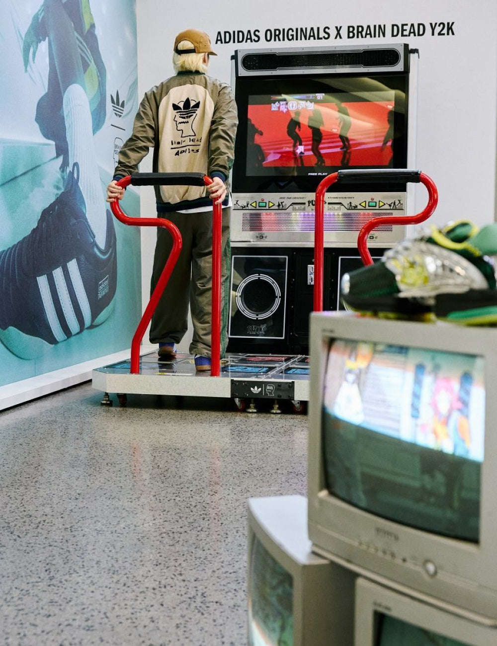 BRAIN DEAD x ADIDAS ORIGINALS 25FW POP-UP