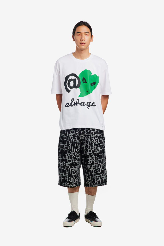 LOVE IS HARD T-SHIRT - WORKSOUT WORLDWIDE