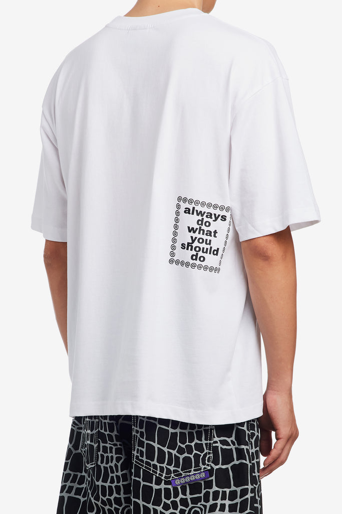 LOVE IS HARD T-SHIRT - WORKSOUT WORLDWIDE