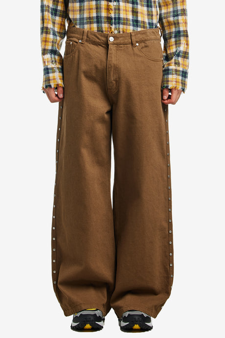 SUPER BAGGY STUDDED PANTS