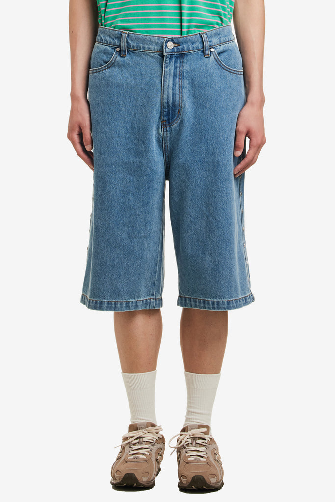 STUDDED WIDE SHORTS - WORKSOUT WORLDWIDE