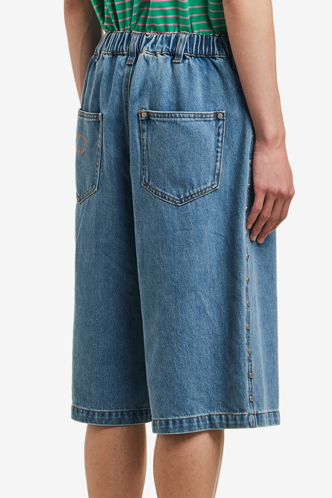 STUDDED WIDE SHORTS - WORKSOUT WORLDWIDE