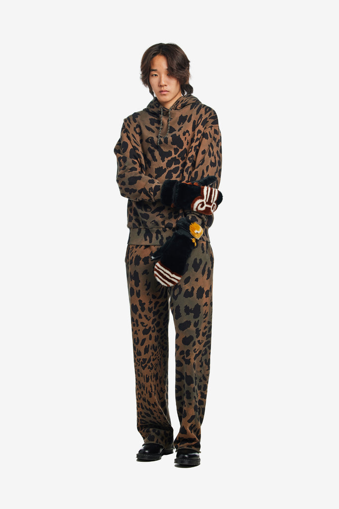 FUZZY DUCK DOES HE MITTENS - WORKSOUT WORLDWIDE