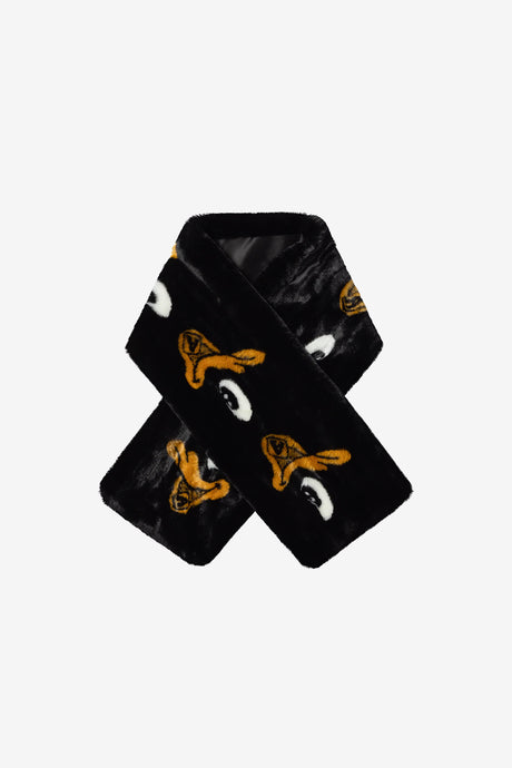 FUZZY DUCK DOES HE SCARF