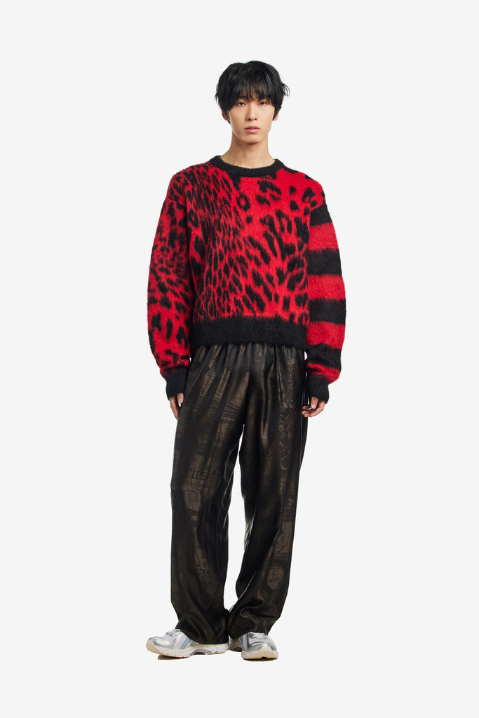 BRUSHED LEOPARD SWEATER - WORKSOUT WORLDWIDE