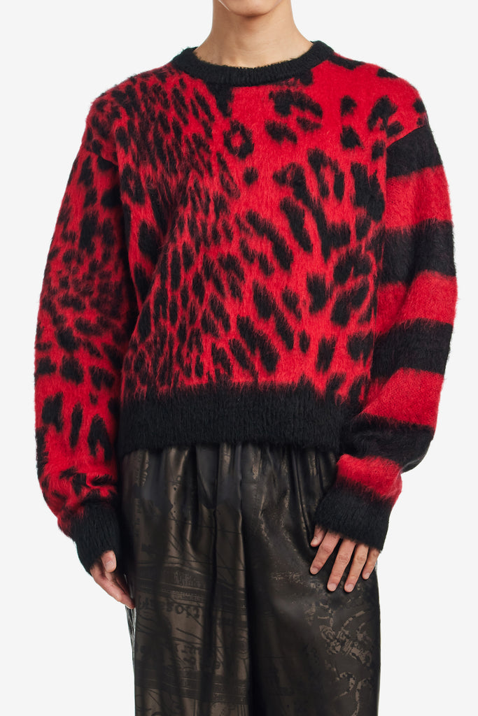 BRUSHED LEOPARD SWEATER - WORKSOUT WORLDWIDE