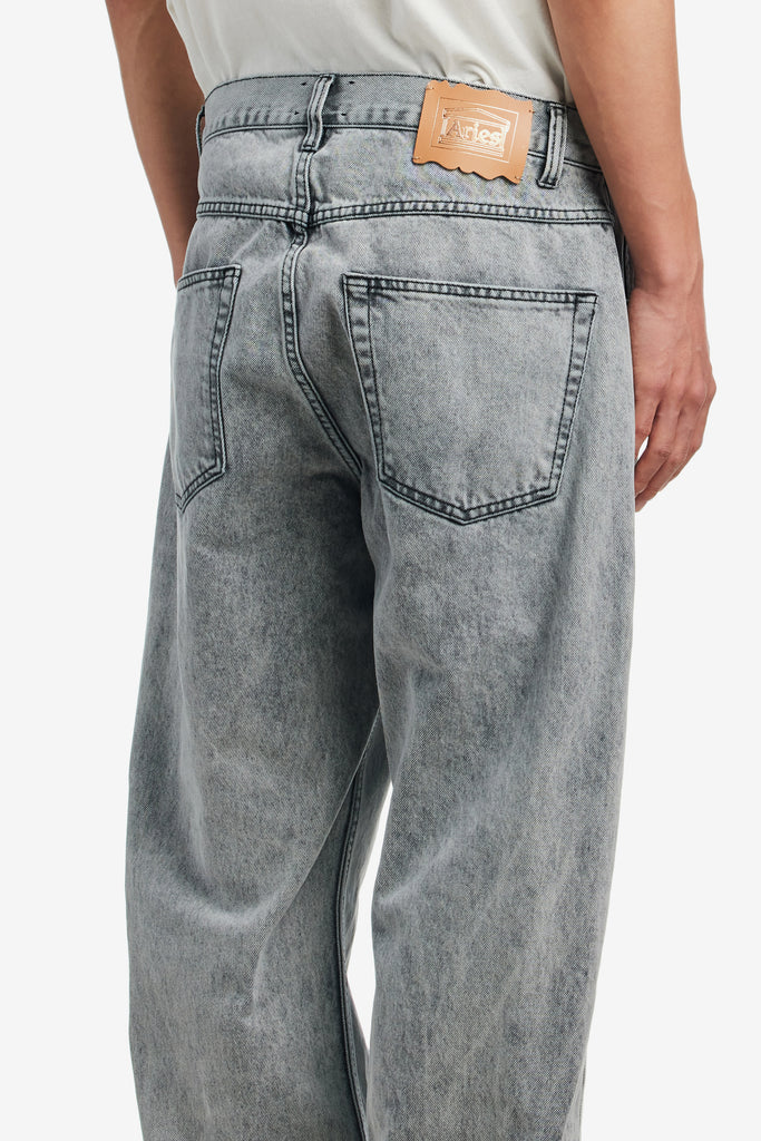 ACID WASH BATTEN JEAN - WORKSOUT WORLDWIDE