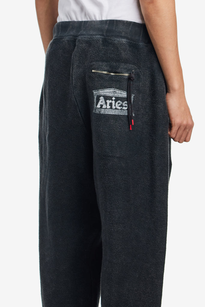 AGED REVERSO TEMPLE SWEATPANT - WORKSOUT WORLDWIDE