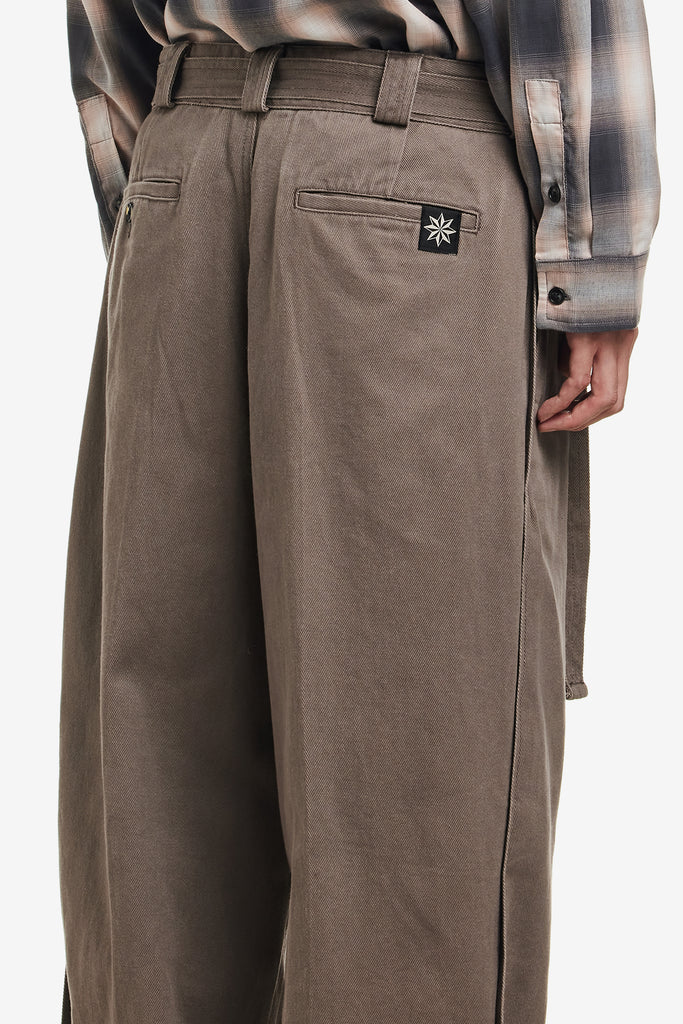 PLEATED WORK PANT - WORKSOUT WORLDWIDE