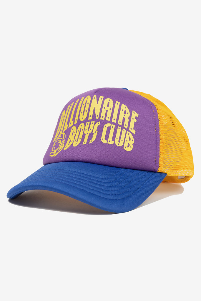 CONTRAST ARCH TRUCKER CAP - WORKSOUT WORLDWIDE