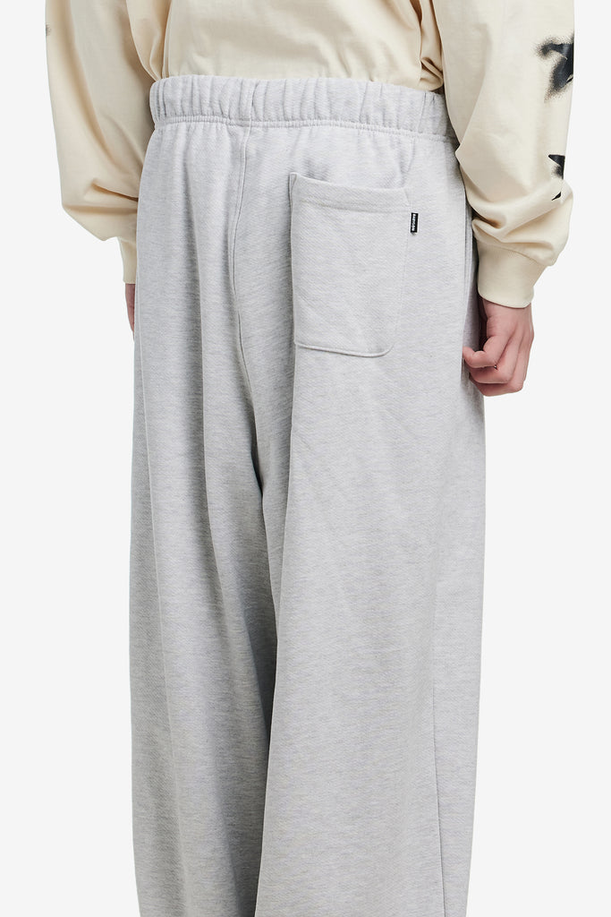 BB SHOP SWEATPANT - WORKSOUT WORLDWIDE