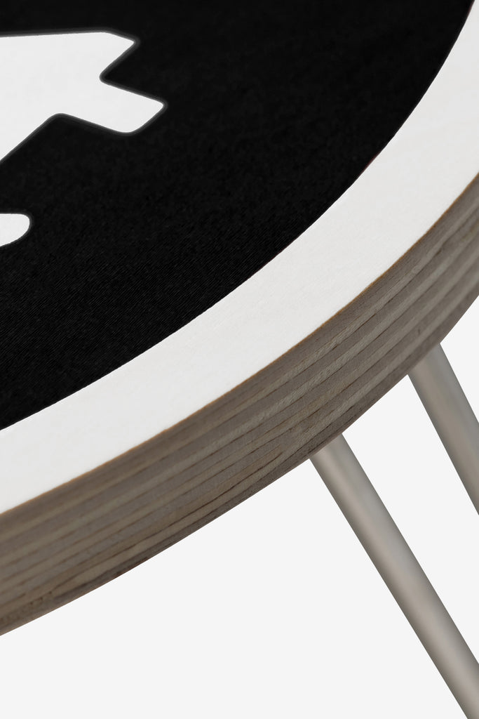 HEART FOLDING TABLE - WORKSOUT WORLDWIDE