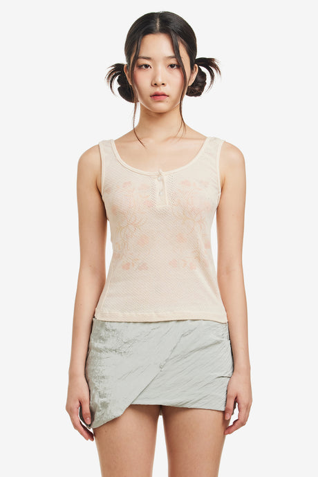 CLASSIC SOFT-SHOULDER SLEEVELESS TOP