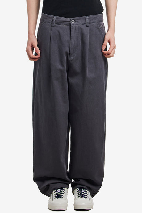 BAGGY CHINO PANTS