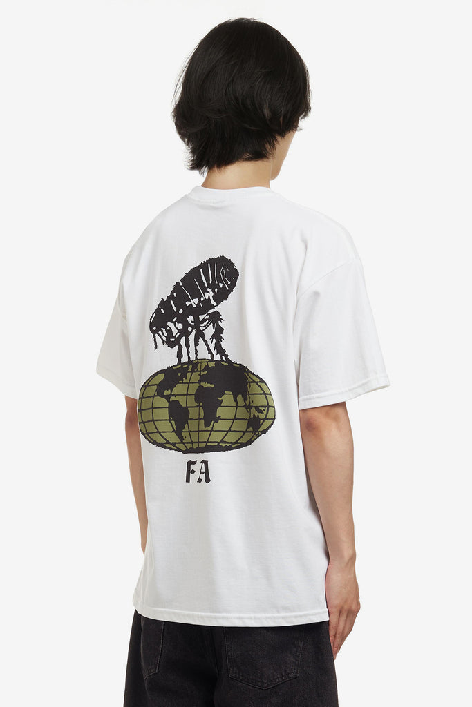 FLEA THE WORLD TEE - WORKSOUT WORLDWIDE