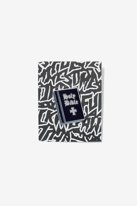 HOLY BIBLE PIN BADGE
