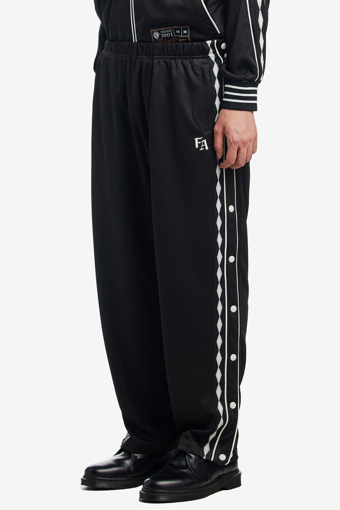 BASKETBALL WARM UP PANTS - WORKSOUT WORLDWIDE