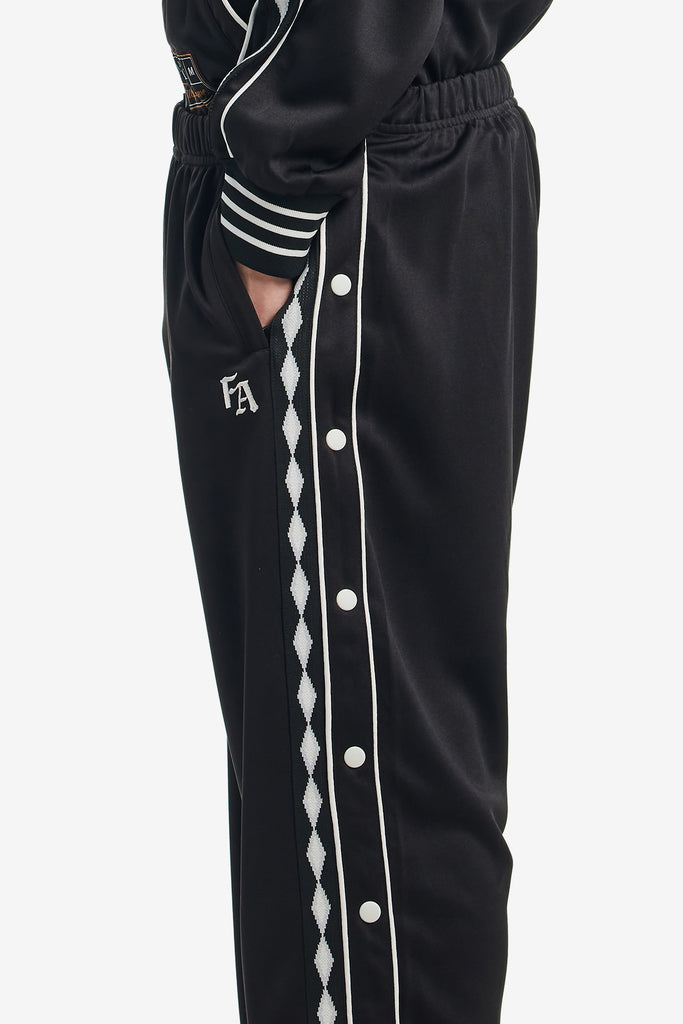 BASKETBALL WARM UP PANTS - WORKSOUT WORLDWIDE