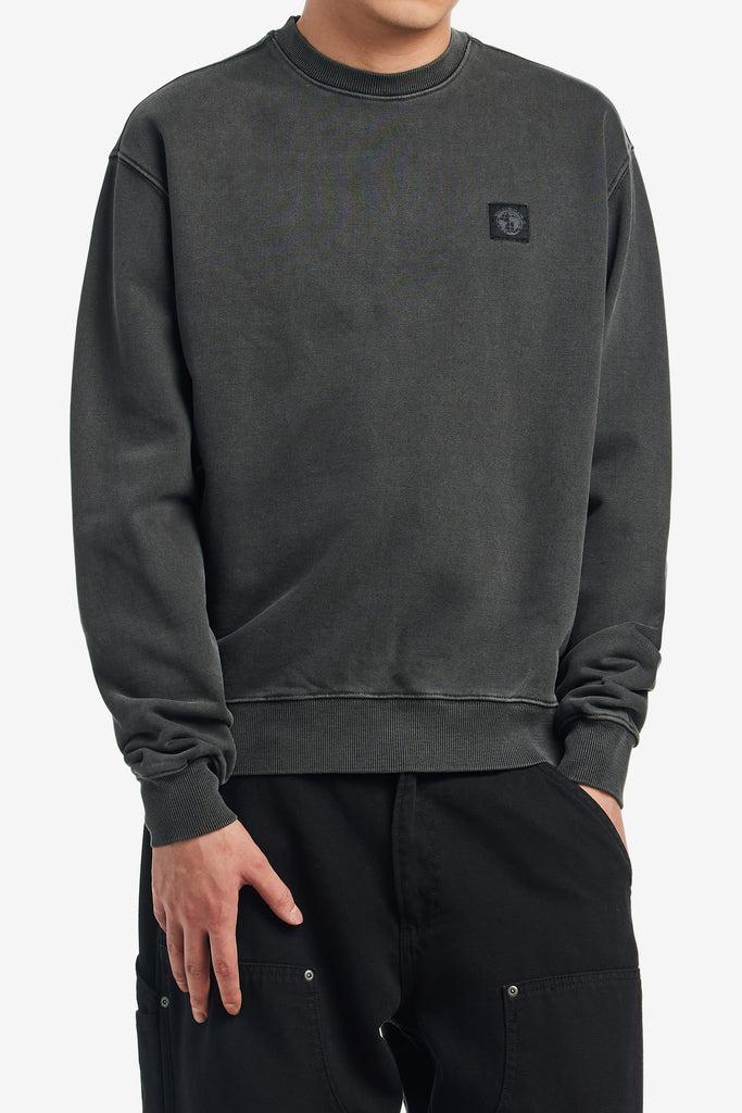 BACK PATCHED CREWNECK - WORKSOUT WORLDWIDE