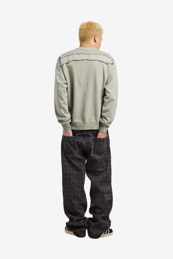 BACK PATCHED CREWNECK - WORKSOUT WORLDWIDE