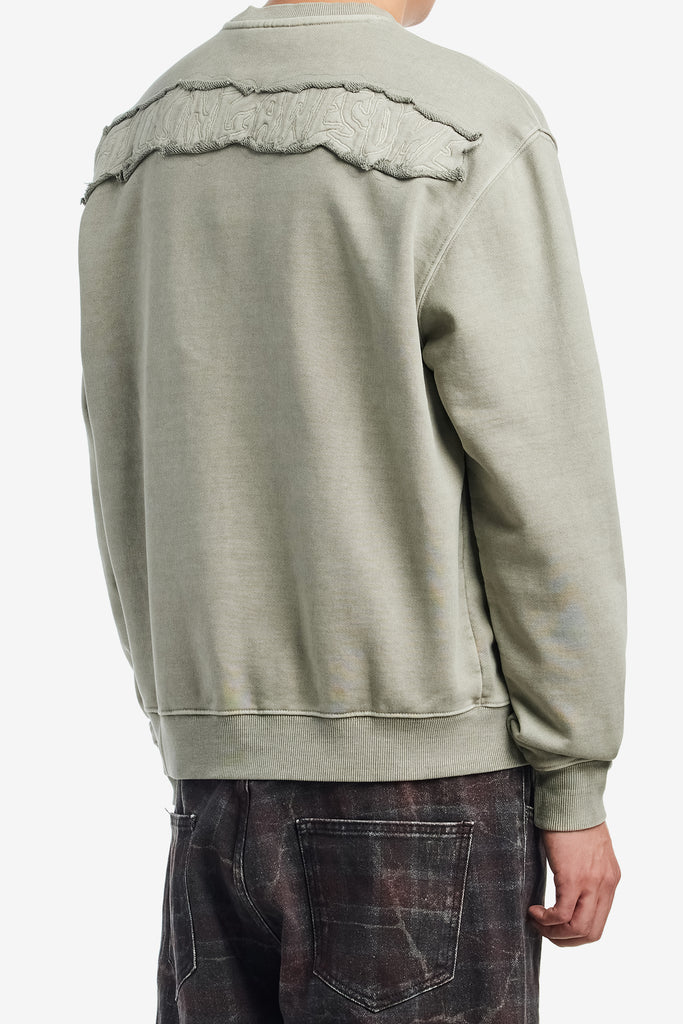 BACK PATCHED CREWNECK - WORKSOUT WORLDWIDE