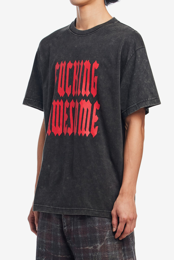 BLACK LETTERS TEE - WORKSOUT WORLDWIDE