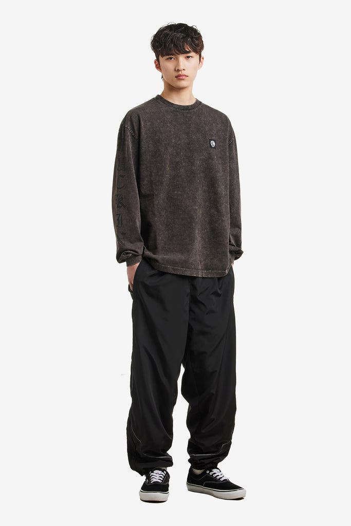 GOTHIC LETTERS WASHED LONG SLEEVE TEE - WORKSOUT WORLDWIDE