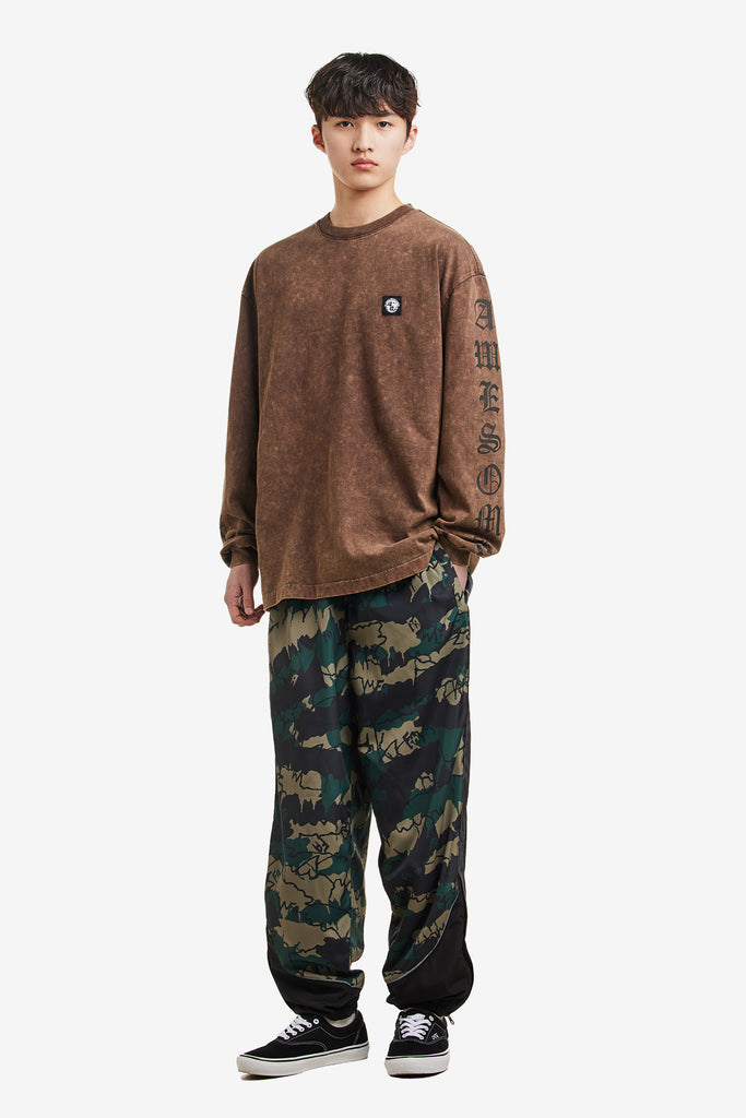 GOTHIC LETTERS WASHED LONG SLEEVE TEE - WORKSOUT WORLDWIDE