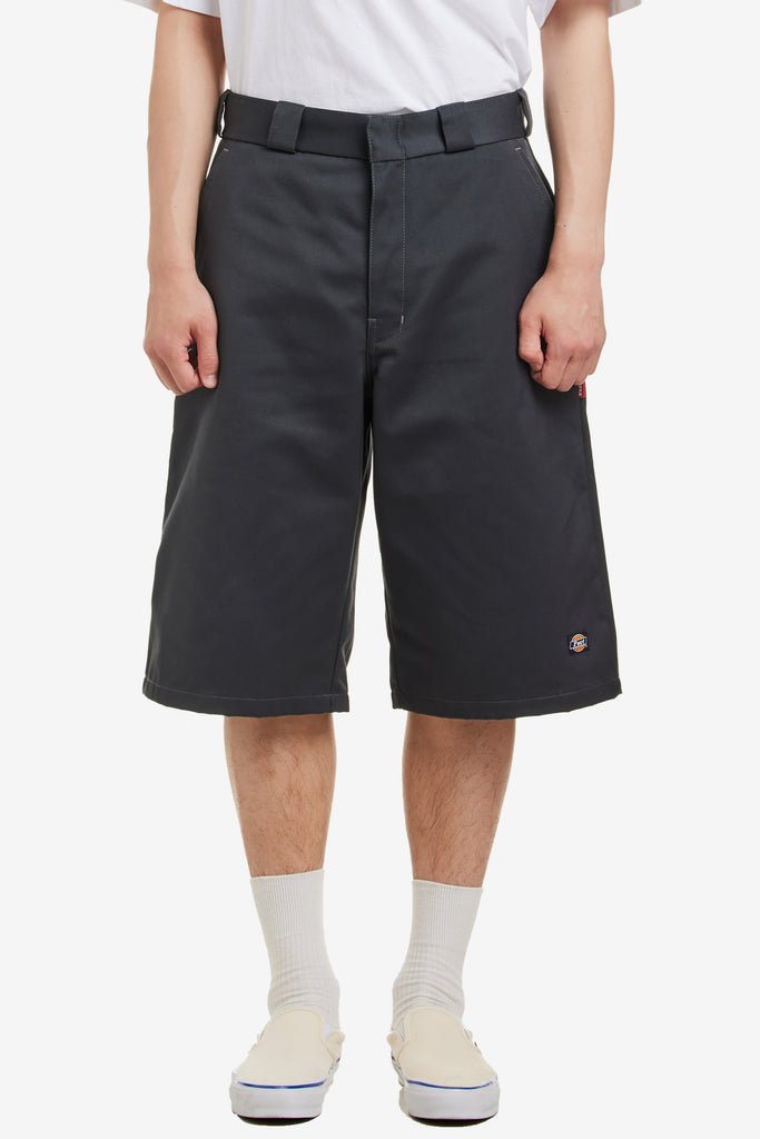 OVERSIZED CHINO SHORTS - WORKSOUT WORLDWIDE