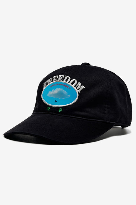 FREEDOM CLOUD CANVAS