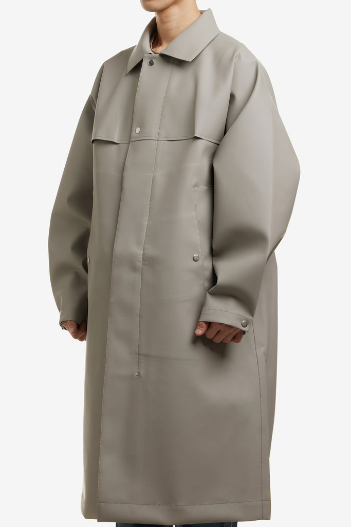 WATERPROOF OVERSIZED COAT - WORKSOUT WORLDWIDE