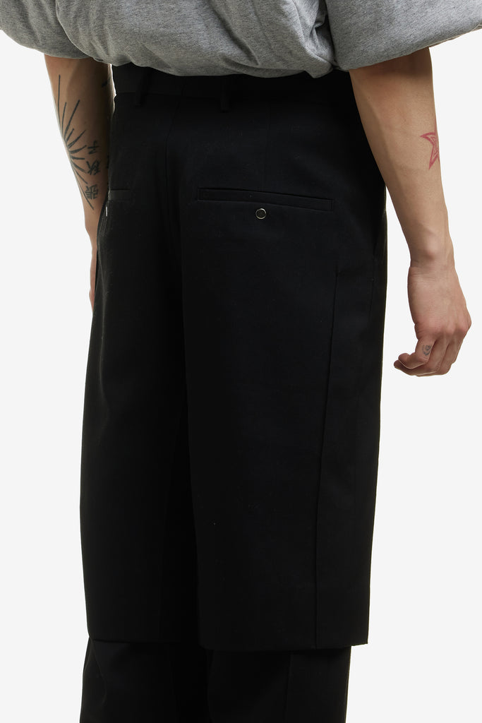 DOUBLE LAYERED CUBOID PANTS - WORKSOUT WORLDWIDE