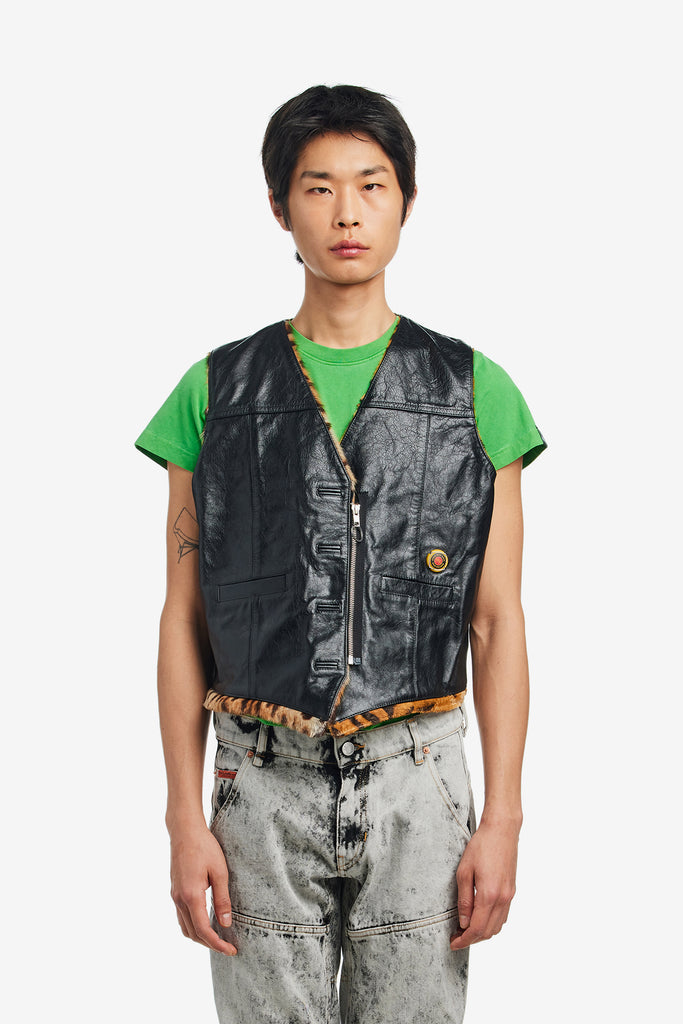 REVERSIBLE WAISTCOAT - WORKSOUT WORLDWIDE