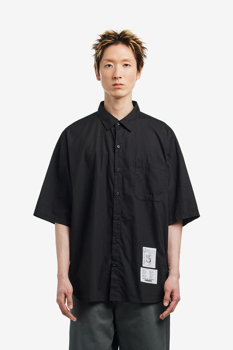 X KATHARINE HAMNETT .  BW . OVER SHIRT SS
