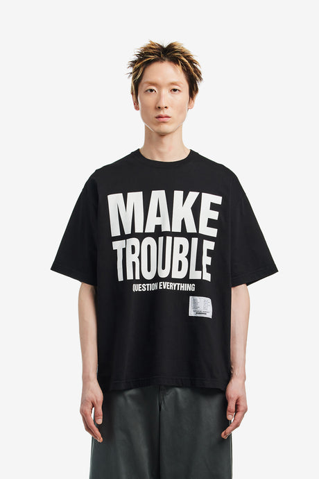 X KATHARINE HAMNETT .  CREWNECK SS-2