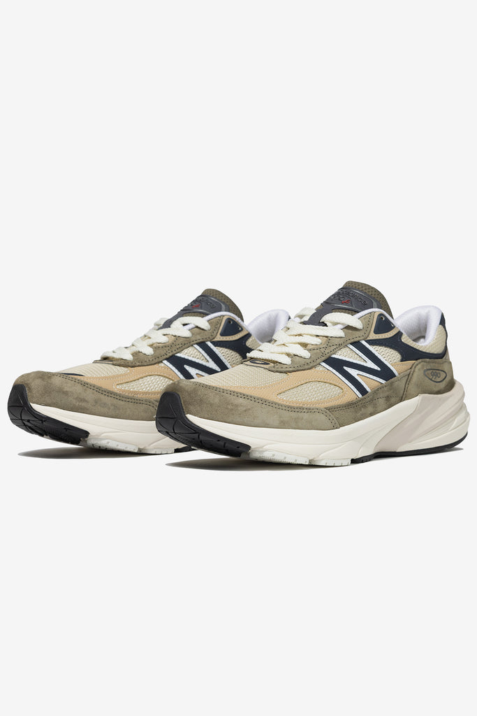 U990WO6 - WORKSOUT WORLDWIDE