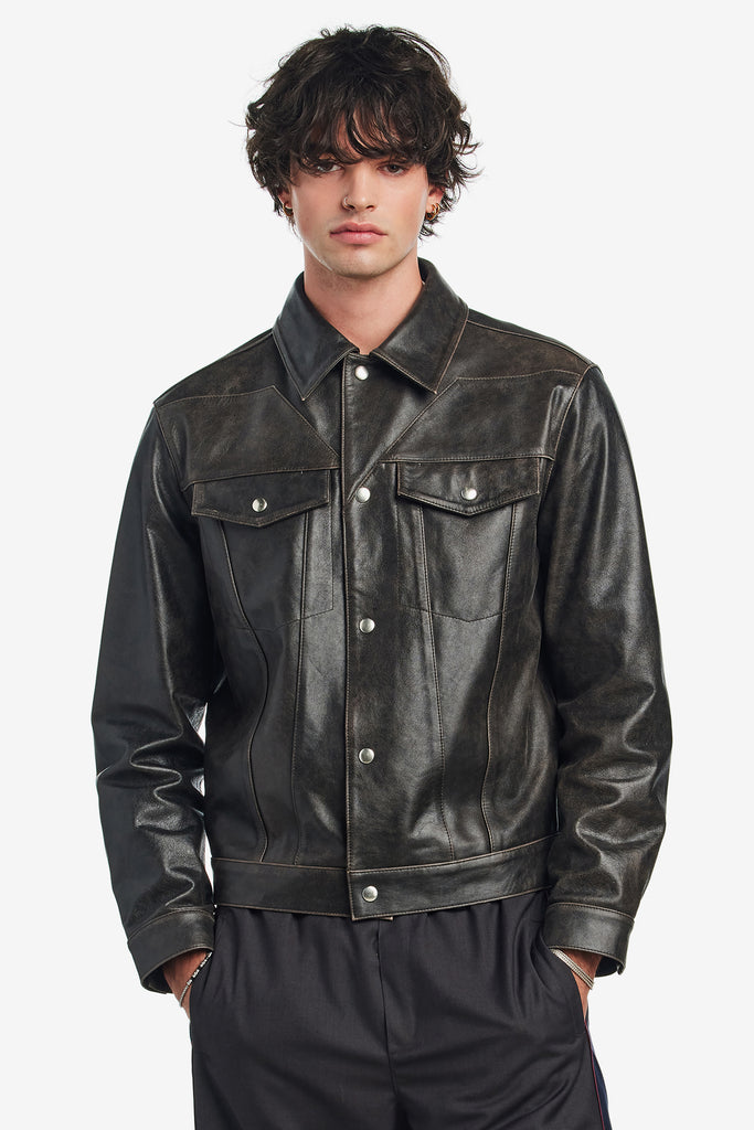 STAR LEATHER TRUCKER JACKET - WORKSOUT WORLDWIDE
