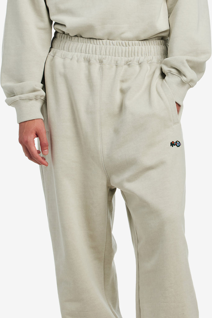 NOSTASY FLORAL SWEAT PANTS - WORKSOUT WORLDWIDE