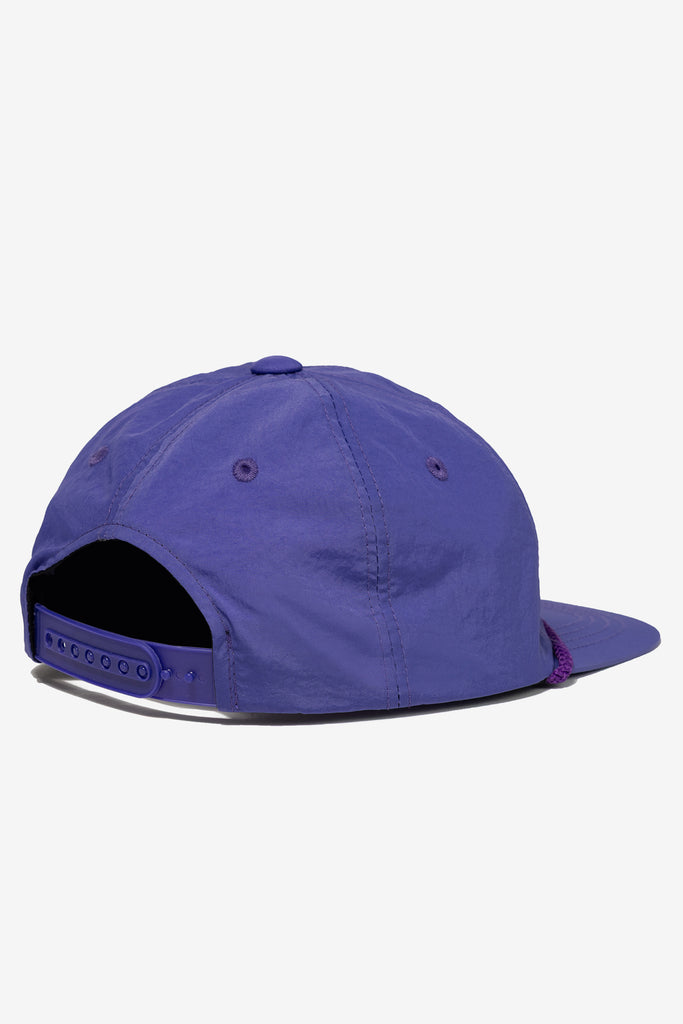 NF LOGO NYLON CAP - WORKSOUT WORLDWIDE