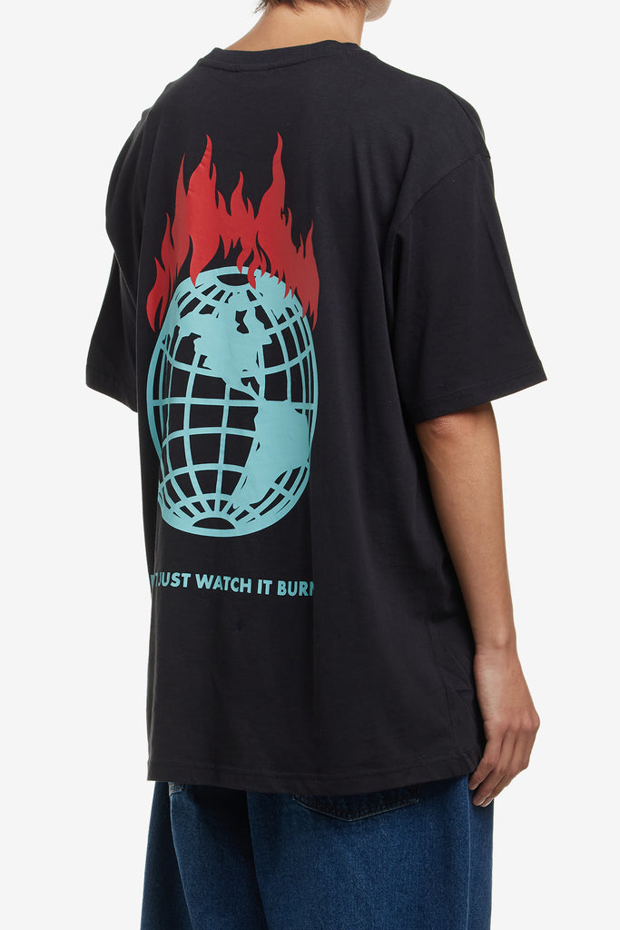 DONʼT JUST WATCH IT BURN TEE - WORKSOUT WORLDWIDE