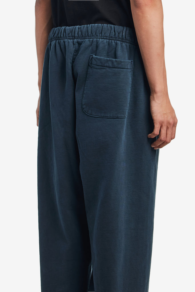 LOWERCASE PIGMENT SWEATPANTS - WORKSOUT WORLDWIDE