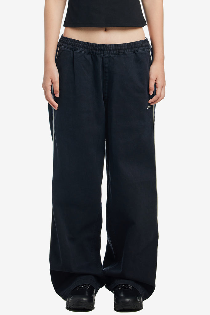 ASTRID SIDE STRIPE PANT - WORKSOUT WORLDWIDE