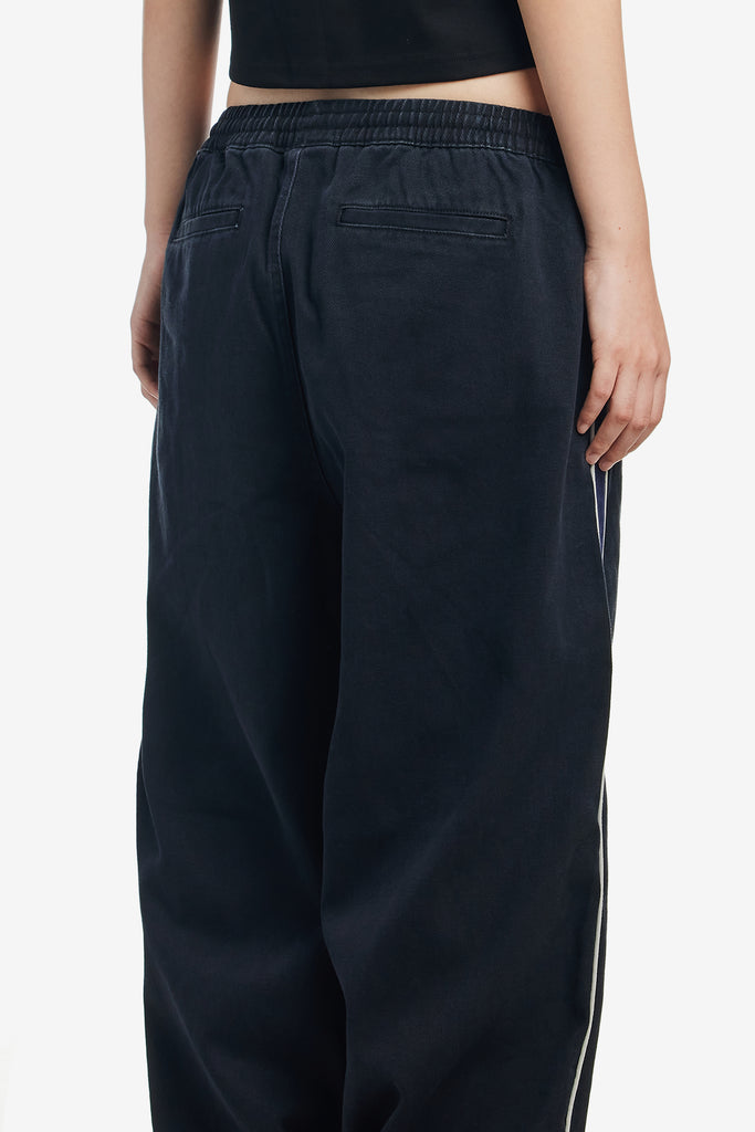 ASTRID SIDE STRIPE PANT - WORKSOUT WORLDWIDE