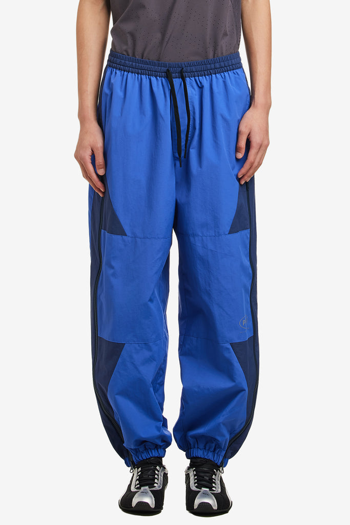 AKTIV-8 TRACKPANT - WORKSOUT WORLDWIDE