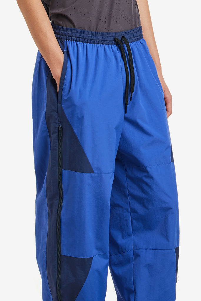 AKTIV-8 TRACKPANT - WORKSOUT WORLDWIDE