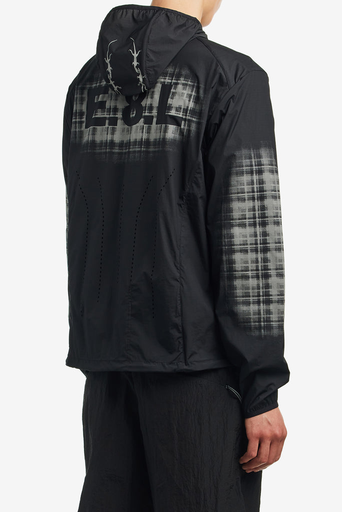 ROA X EIGHTLINES HUE PACKABLE WIND JACKET | WORKSOUT WORLDWIDE