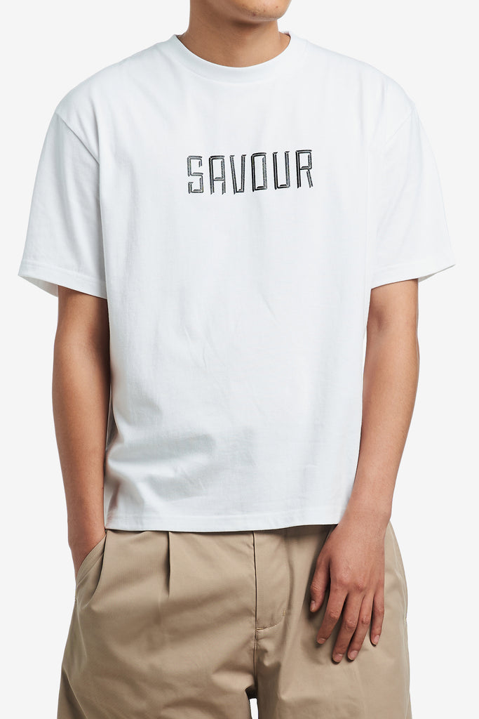 SAVOUR CURB LOGO TEE - WORKSOUT WORLDWIDE